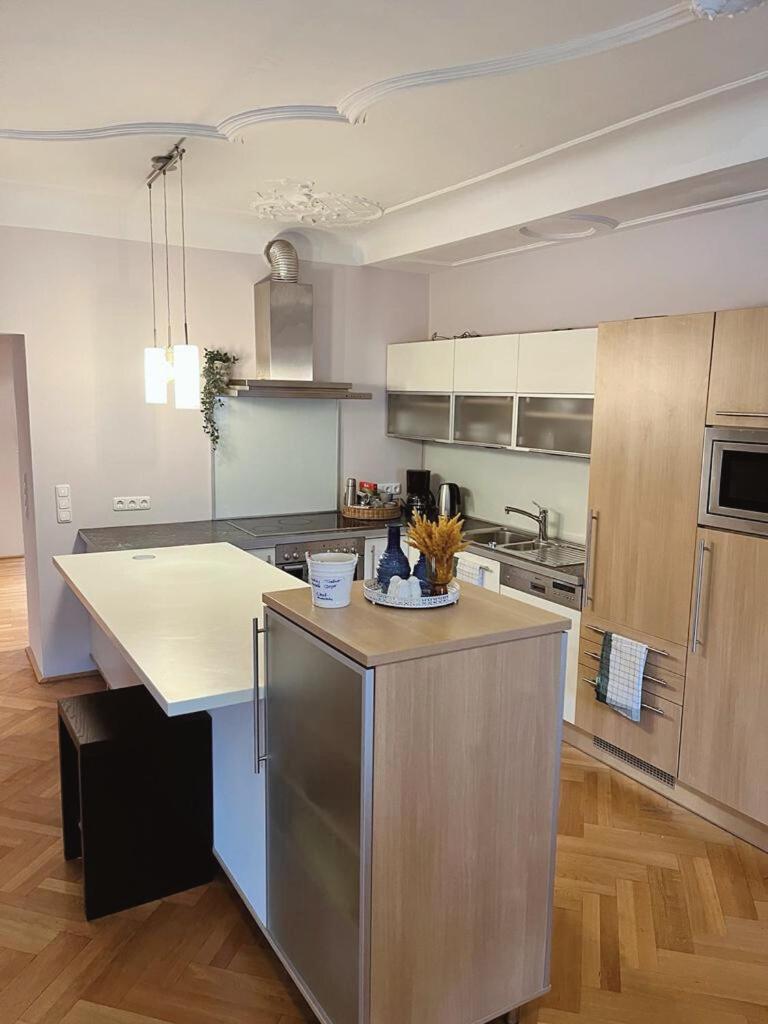 Taferne In Koestendorf - Ferienwohnung Monteurzimmer Neumarkt am Wallersee Exterior foto